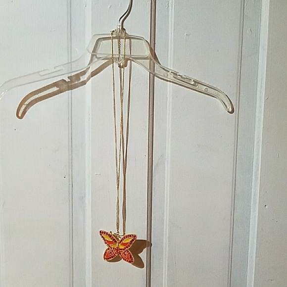 *F 🦋📿🦋Long Butterfly necklace with adjuster🦋📿🦋 - Picture 2 of 3